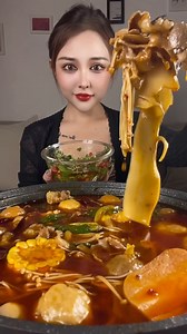15K views · 341 reactions | Spicy Chinese Hot Pot Soup Mukbang | Ruibao ASMR | Facebook