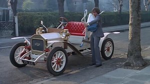 Secrets of a Door-to-Door Salesman (1973)