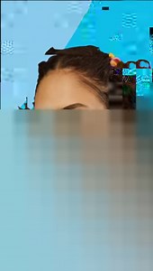 Mit HIV kann man gut und lange leben, in jedem Beruf arbeiten, aktiv sein, sich engagieren, Sex haben, Kinder bekommen – und das Leben genießen. 🫶 💡 HIV-Medikamente unterdrücken die Vermehrung der Viren im Körper und verhindern, dass HIV den Körper immer stärker schädigt. Unter HIV-Therapie besteht dann selbst beim Sex kein Risiko einer Übertragung mehr. Allerdings müssen die Medikamente ein Leben lang eingenommen werden. In den allermeisten Fällen wird die Therapie aber gut vertragen, so dass