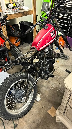 Before and after of the XT250 #yamahaxt250 #xt250 #beforeafter #1980xt250 #yamaha #rambobike | RestoryJory Restoration