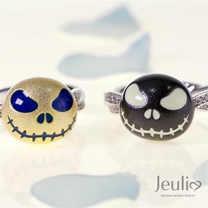 A captivating and unique piece of jewelry that combines style and functionality. Shop now>>https://jeulia.io/91568 | Jeulia | Facebook