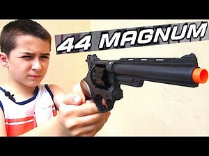 Sportsman 44 magnum with Robert-Andre!