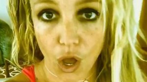 Britney Spears retires from music in furious Instagram post: "I quit!"