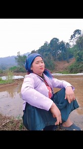 311K views · 2.1K reactions | NÚI ĐÔI THƠ MỘNG MÊNH MÔNG NGOẢNH MẶT NHÌN XUỐNG CON SÔNG QUÊ NHÀ! #buithao28 #nguoihoabinh | Bùi Thảo 28 | Facebook