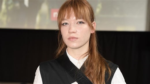 Vypadat hrozně ano, obézní ale ne! Zrzka ze seriálu Adikts má v proměnách kvůli roli svoje hranice - Super.cz