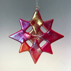 NORTH Red Iridized Snowflake, Fused Glass Ornament Suncatcher - Etsy UK