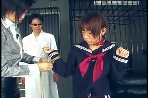 Japanese Girl Gets The Hot Wax Treatment