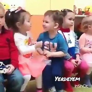 ما تلمي بنتِك بقي يا ست حلويااات 😂😂❤ بِنت صاحبتي دي أكيييد 😂😂💔💔 | Lahfa - لهفة