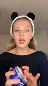 Products Used: L'Oréal Paris Eyelash Curler, Rom&nd Lip Gloss, Tanologist Self-Tanner