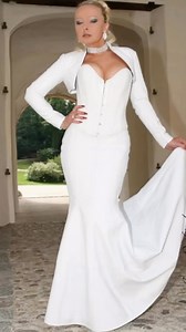 148 reactions · 4 comments | Hochzeit in Leder? Weddingparty in Leather? Leder, weich, und sexy. Lederbekleidung mit Style, schaut mal in den Shop, mit 20% RABATT. #ledercatsuit #lederoverall #leathercatsuit #leatheroverall #overknee #stiefel #lammnappa #leder #lederleggings #lederhose #lederbekleidung #overknees #stiefel #sexy #luxury #luxus #hype #rock #lederrock #lederkleid #luxury #shiny #leben #leatherskirt #leatherfashion | Ledershop Crazy Outfits | Facebook