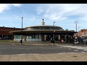 London Bus Variety ► Southgate Station 30/10/2017