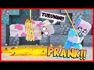 ATUN PRANK MOMON DENGAN BANGUN RUMAH AMAN !! Feat ‪@sapipurba‬ Minecraft