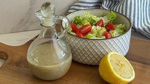Copycat Olive Garden Salad Dressing Recipe