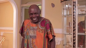 Le pauvre!! Quelle agression!!😂🤣 La série #Habiba est disponible pour vous sur CINAF | CINAF