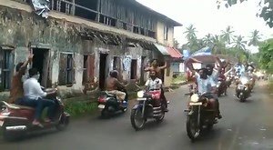 2.7K views · 49 reactions | Parece MOROLEON, pero no! Son Festejos y caravanas en la India  luego del campeonato de Argentina  | Somos Noticias Bajio | Facebook