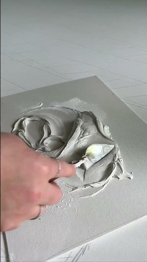 Textured painting process with modeling paste 🎨👩‍🎨 #mixedmediaart