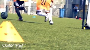 Speel jij jezelf in de kijker voor de Coerver Performance Academy? ⚽️ Meld je gratis aan voor de selectiedag op 18 juni, speel jezelf in de kijker voor onze Performance Academy én maak kans op een gratis Pathway Pakket t.w.v. € 935,- ❗️ #coervercoaching #coerver #voetbaltraining | Coerver Coaching NL