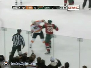 hockeyfights.com/fights/99170 Jody Shelley 🆚 Matt Kassian Nov 24, 2010 • #NHL #FueledByPhilly #MnWild | hockeyfights.com