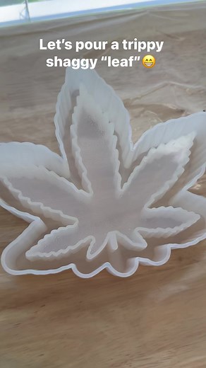 1.6K views · 20 reactions | Custom order a trippy shaggy ashtray!! #poxy_princess #letsresin #epoxypour #resinepoxy #epoxyresinart #womanownedbusiness #smallbusinessbigdreams #resinartist #resin #resincrafts #epoxy | Poxy_Princess by Alisha | Facebook