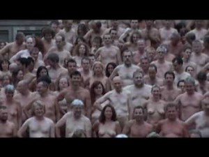 Spencer Tunick in Germany - Ehrenhof Düsseldorf, 6th August 2006