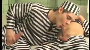 Inmates take advantage of isolation - PORNDROIDS.COM