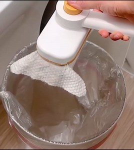 Mini Cloth Changing Mop, Foldable Desktop Mop with Cloth-Clamping Design for Kitchen, Rotating Small Flat Dust Mop with Short Handle for Table (Grey)