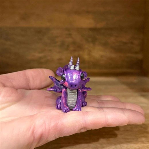 Caelis – OOAK Polymer Clay Dragon Figurine – Hand-sculpted Miniature Fantasy Art in Display Case - Etsy