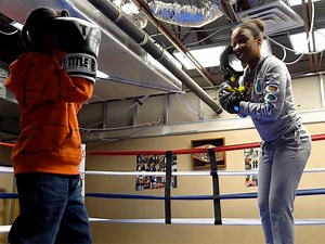 TULSA – After a run in amateur boxing, Cherokee Nation citizen Cheyenne McKinney continues her career by teaching and coaching children the sweet science. McKinney opened Cheyenne’s Boxing Gym at 102 N. Greenwood Ave., Suite 124A in the Greenwood District. She said working with children and teaching them what she’s learned motivates her. “My goal is to try and get the kids more active, especially the youth ages 10 to 16,” she said. “For me, that age range is where hormones are going and attitude