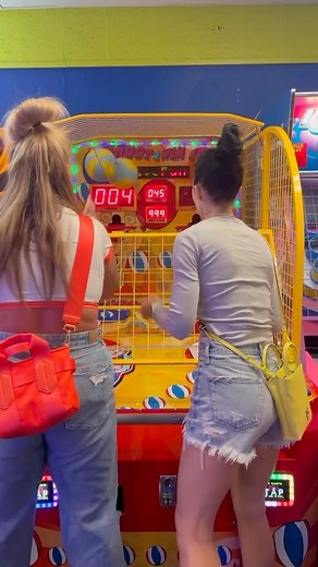 1K views | We made ridiculously healthy choices, kept up with our respective training programs, wrote all the things, went to every coffee shop, got up early and talked about how much we’re into discipline. I even got her to go on a hike. I’m not supposed to say “who is she” anymore, @rachelbturner_ says “Because you know who the fuck you are.” Growth. We love to see it. | Erin Brown | Facebook