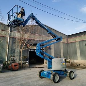 [Hot Item] 14m Platform Height Z4525rt Used Articulated Aerial Work Platform Boom Lift