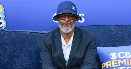 BET Current: Damon Wayans Sr. Admits He ‘Fell In Love’ With Nephew’s Ex-Girlfriend - | BET HipHop Awards