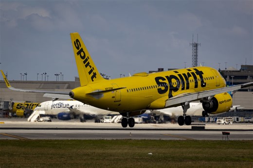WATCH: Two Men On Spirit Airlines Flight Get In HEATED Fist Fight Plane Lands
