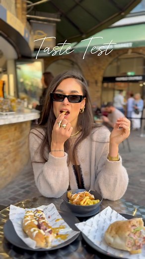 Seafood dreams do come true at @octopuskebab in Camden Market! @pescobar.paulnicolau Octopus kebab? Hotdog with a tentacle twist? Popcorn shrimp perfection? YES PLEASE. 🍤🐙🌭 Every bite = unreal. Guess how much it all cost in the comments… I’ll spill soon! . . #food #foodlover #london #tasty #taste #test #foodie #foryou | Mathilda Stefan