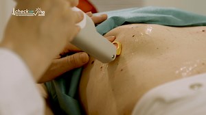 Angiome werden auch als Blutschwämmchen bezeichnet. In der Regel sind sie auf der Haut als rote Flecken oder Knötchen erkennbar. Wie entstehen Angiome und sind sie gefährlich? | Hirslanden