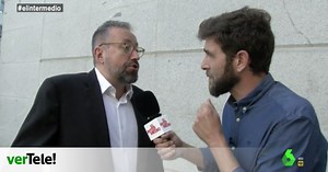 Espantada de Girauta ante Gonzo en El Intermedio cuando le pregunta por el currículum de Albert Rivera