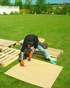 2.2M views · 6.5K reactions | Backyard swings are a great choice for family bonding in the evening | Fabiosa Daily | Facebook