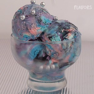 This galactic ice cream will take you to the moon! | Flavors