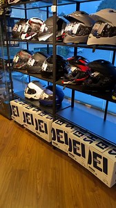 4.8K views · 43 reactions | FLIP UP UR HELMET #SHOEI #NEOTEC2 #repect #tc1 | Welly Bike | Facebook