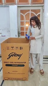 3K views · 27 reactions | This is what happens with fairness cream in India!! #respectwomen #womenempoweringwomen #womensupportingwomen #strongwomen #womenempowement #womenempowerment2021 #warriors #WarriorNation #womenpower #women #WomenHood #fairness #CREAM #india | Respect Women | Facebook