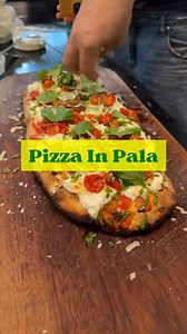 Você já experimentou a pizza In Pala? A pizza In Pala faz parte das pizzas romanas com uma característica extremamente crocante, leve e em formato mais alongado muito vendida em fatias no centro de Roma, essa tendencia tá chegando aqui no Brasil experimentem! @institutoconpizza @reemaqoficial @le5stagionisp @le5stagioni.br @espacogastronomico.sp @queijosroni @gimetalbrasil @gi.metal @ramalhosbr @laticiniosfiorditalia #patrickcatapano #cursodepizzacontemporânea #pizzainpala #inpala #cursopizzacon