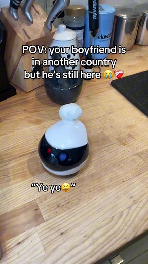 POV: Boyfriend is a Robot & Long Distance Love