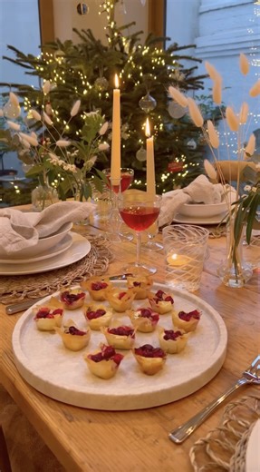 28K views · 65 reactions | Learn how to make Cranberry Brie Thyme Tartlets & Rosemary Syrup Neat Negronis with Alexandra Dudley. Find the full recipe on The Thread https://bit.ly/3uIITLj #thewhitecompany | The White Company | Facebook