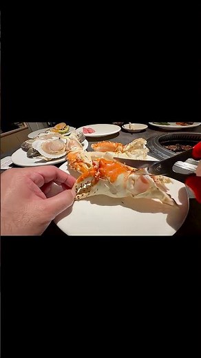 Giant King Crab Overload on the Grill! 🔥🦀 Juicy Claws & Legs