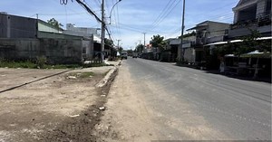 Cần ra nhanh lô đất Đ. Trần Văn Ơn, Phú An Hòa, Châu Thành, Bến Tre, 120m2/650tr, full thổ, SHR
