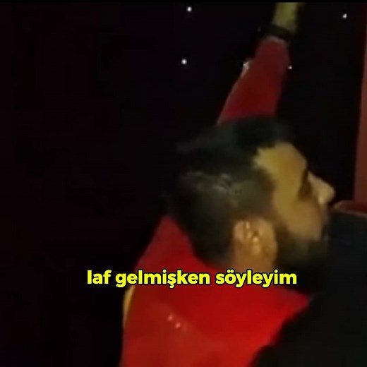 Yüzükleri Taktık: Dün Gece Tribunlerin Coşkusu