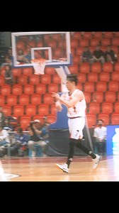 San Miguel Beermen's Cjay Perez got some handles. Check out this shifty crossover from the SMB guard. #EASL | East Asia Super League