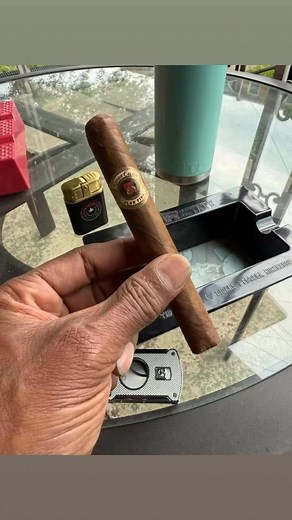 Happy Fuente Friday Cigar: Fuente Casa Cuba | ML Williams