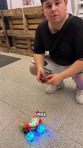 2.2K views · 285 reactions | Revendedor aprovecha esta navidad auto control remoto 360° $15.400 #emprendimiento #emprendedores #emprendedor #emprendedora #navidad | Braja Imports | Facebook