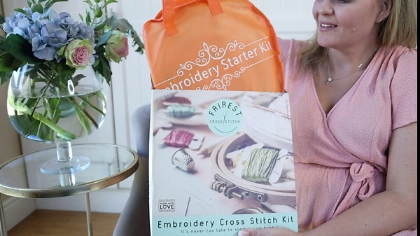 Embroidery Cross Stitch Starter Kit for Teenagers, Adults and Beginners. Packing Bag Comprises of 2 Aida Cloth, 50 Color Threads, 5 Pieces Embroidery Hoops, Cross Stitch Tools and Instructions.