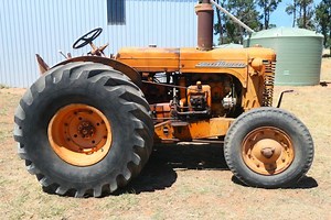 Lot 2 - Vintage Chamberlain Super 70 Tractor | AuctionsPlus